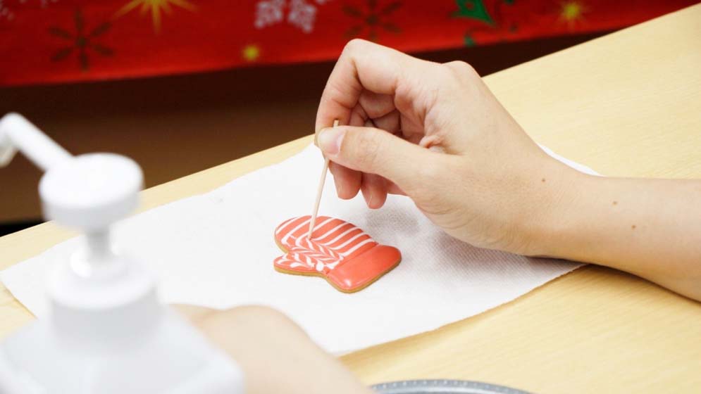 クリスマスワークショップレポート・「英語でクリスマスアイシングクッキーのデコレーション体験☆」